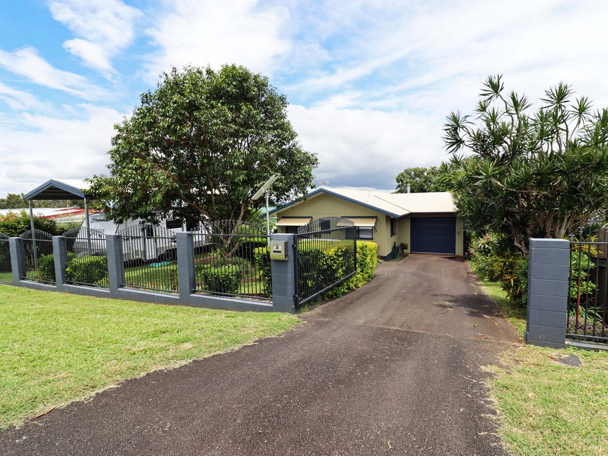 34 STORER STREET, Atherton