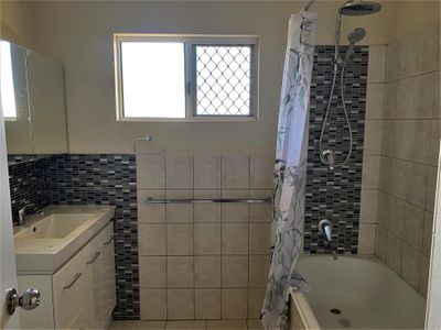 2 / 11 Stint Court, Bakewell