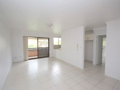 27 / 24 Sir Joseph Banks Street, Bankstown