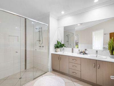 10 Wust Road, Cooroy