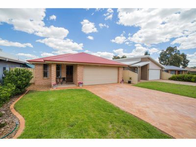 4B Keswick Parkway, Dubbo
