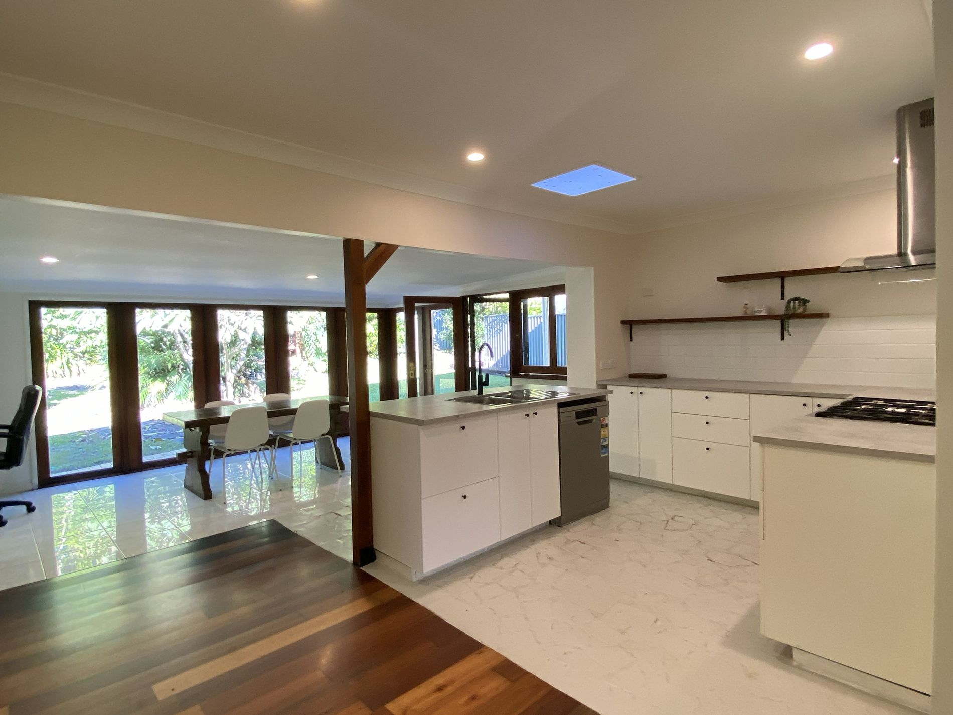 2 Narrogal Court, Ocean Shores