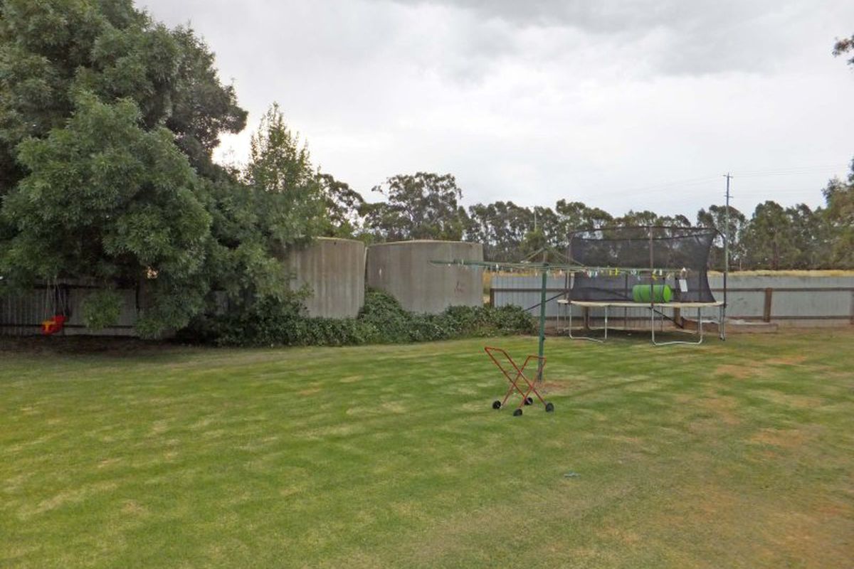 4038 Midland Highway, Stanhope