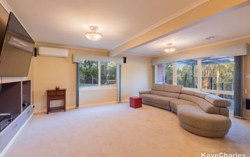26 Bourkes Creek Road, Pakenham Upper
