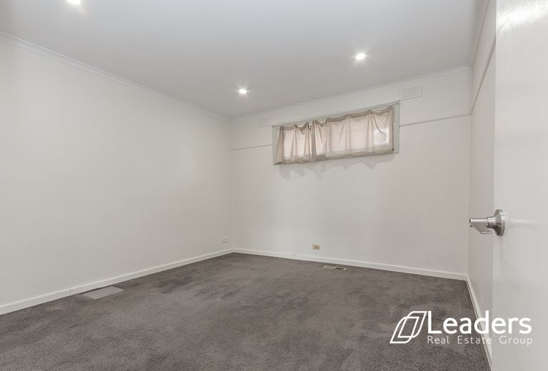 1 / 16 AMBON STREET, Preston
