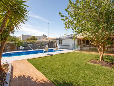 4 Parade Road, South Bunbury