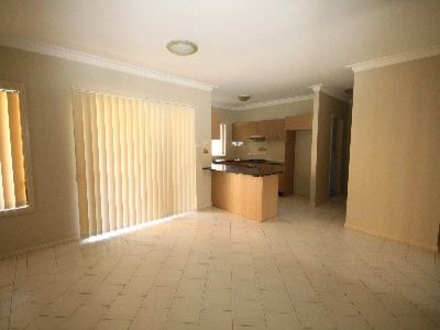 2 / 140 Boronia Road, Greenacre