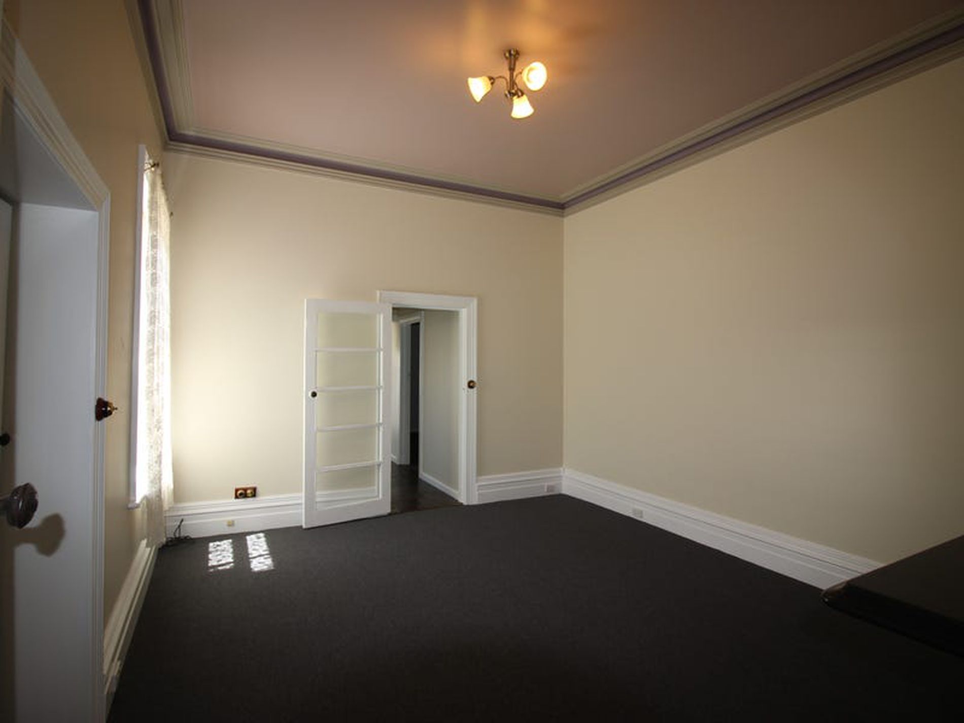 1 / 12 Thomas Street, Geelong West