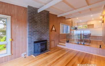 9 Armstrong Road, Beaconsfield Upper