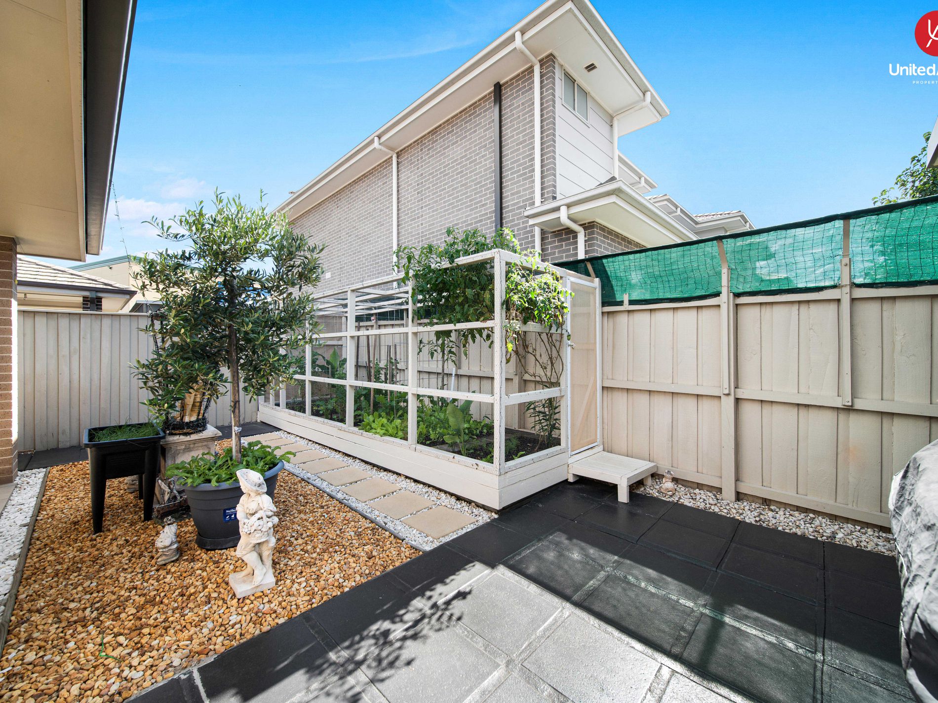 4 William Buckley Drive, Carnes Hill
