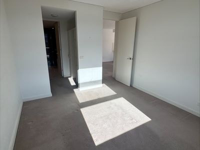 501 / 3 Grand Court, Fairy Meadow