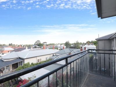 17 / 11 - 13 Llaneast Street, Armadale