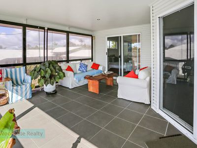 25 Coral Sea Dr, Woodgate