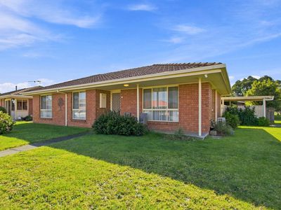 12 / 242A Raglan Street, Sale