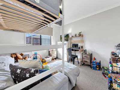 20 Embleton Chase, Weir Views