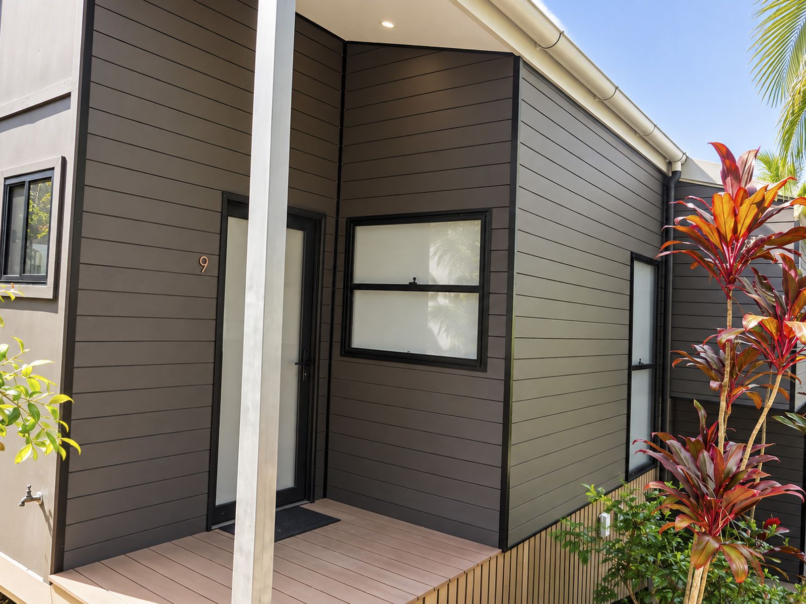 9 / 51 Rajah Road, Ocean Shores