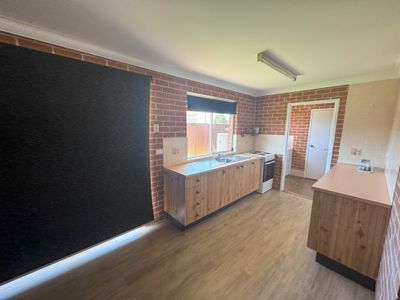 1 / 119A William Street, Bathurst