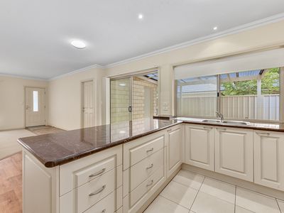 8 / 58 Williams Road , Millicent