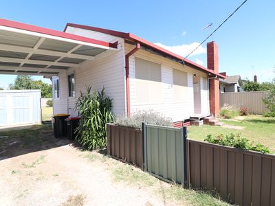 27 Anglesey Street, Seymour