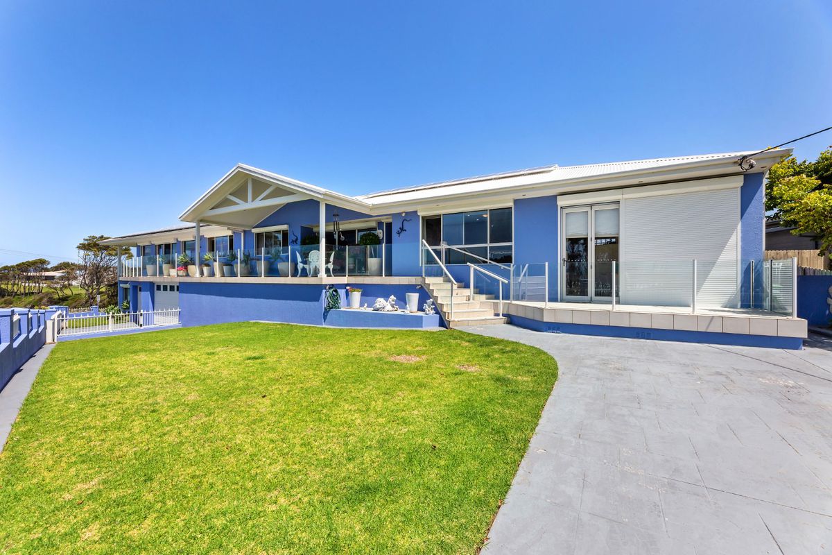 2 Ocean Parade, Dalmeny