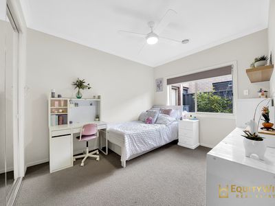 18 Eltham Parade, Wyndham Vale