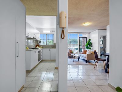 1 / 30 Barber Avenue, Eastlakes