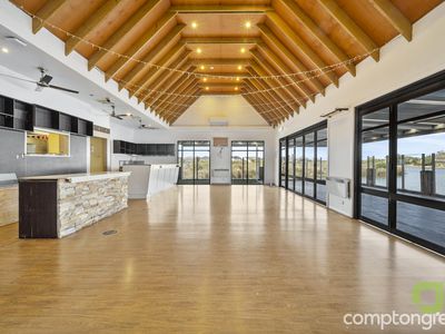 72 Greg Norman Drive, Sanctuary Lakes