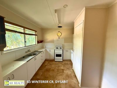 63 Winterer Crescent, Dysart