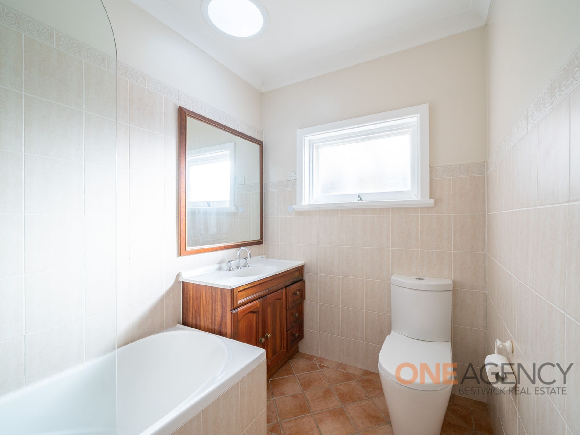 81 ESROM STREET, West Bathurst