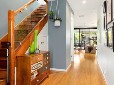 10 / 8 Clive Street, Annerley