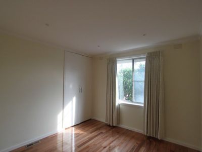 87 Old Dandenong Road, Oakleigh South