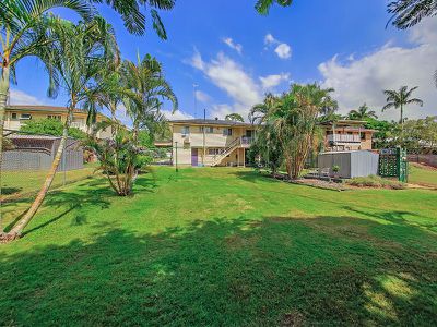 156 Kamarin Street, Manly West