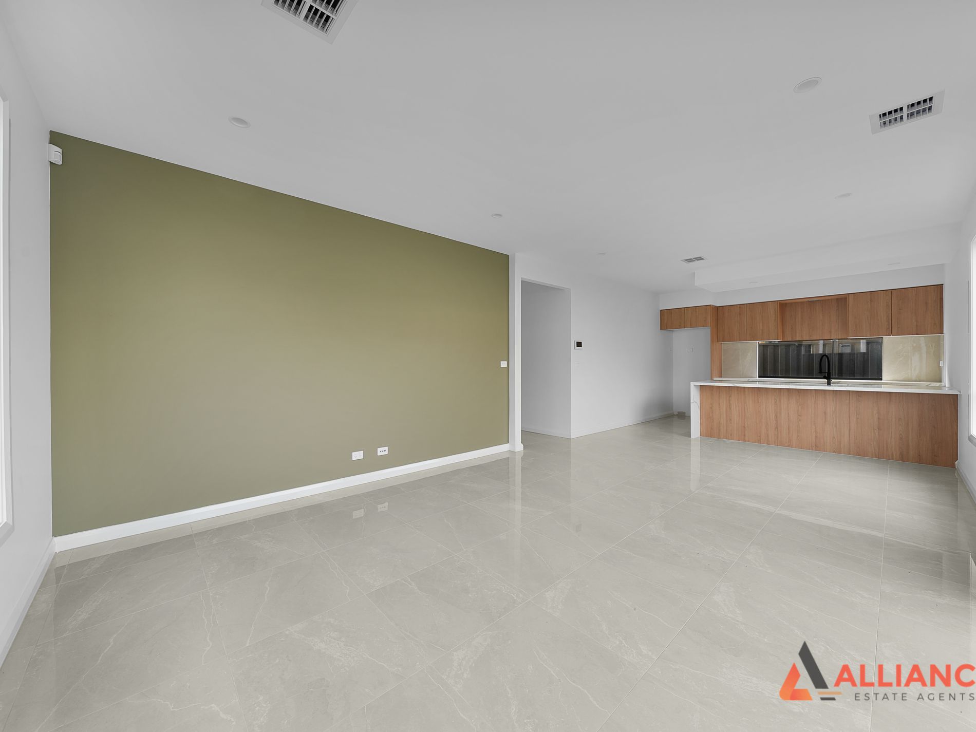 24 Cream Road, Donnybrook