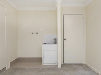 1 / 13 Glenwoods Dr, Glenvale