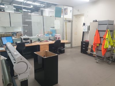 1 / 30-32 Artisan Road, Seven Hills