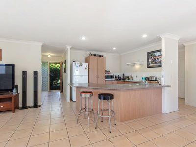 18 Crosby Crescent, Raceview