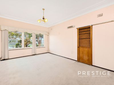 82-84 Kyle Parade, Kyle Bay