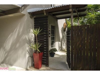 9 Palm Grove Crescent, Tewantin