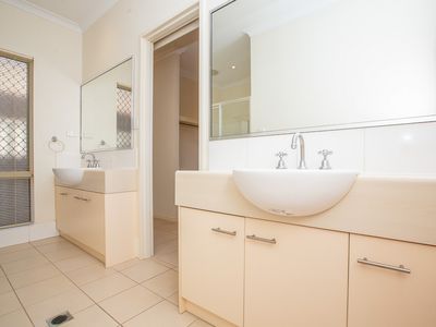 8 Pilbara Way, South Hedland