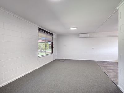 2 / 7 Todd Avenue, Murray Bridge