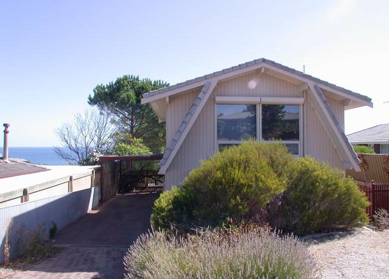 17 Kooraweera Street, Hallett Cove