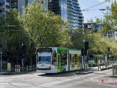 202 / 598 St Kilda Road, Melbourne