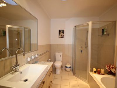 33B The Fairway, Tura Beach
