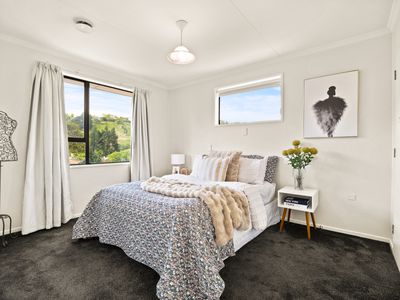 12 Salisbury Road, Bradford