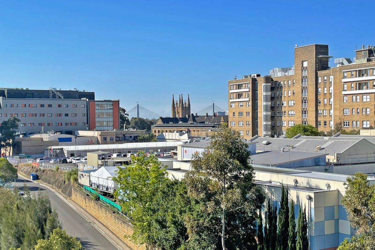 510E / 138 Carillon Avenue, Newtown