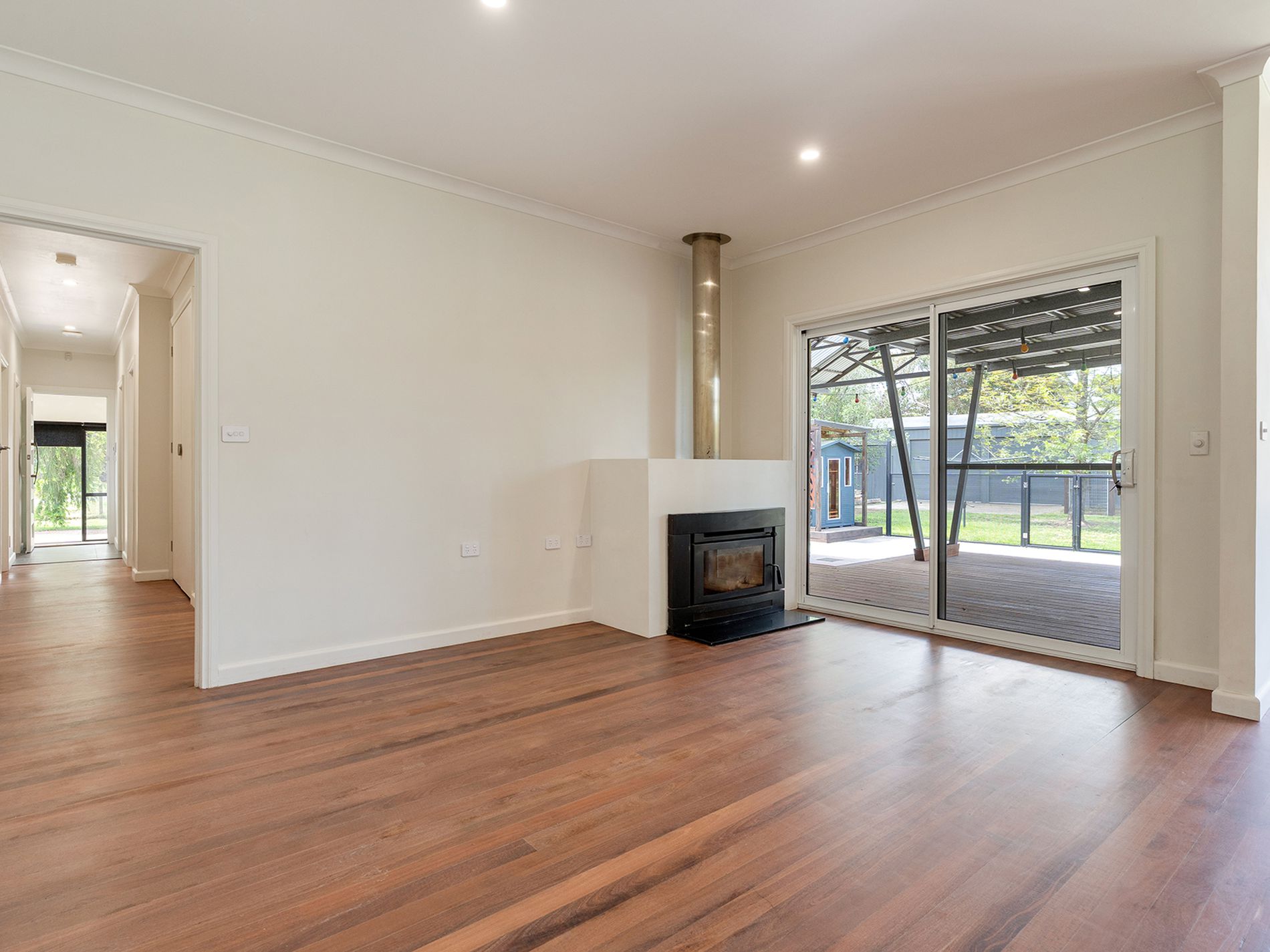 8 Retland Drive, Whittlesea