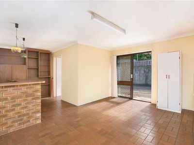 9 Green Way, Rochedale South