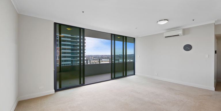 808 / 46 Walker Street, Rhodes