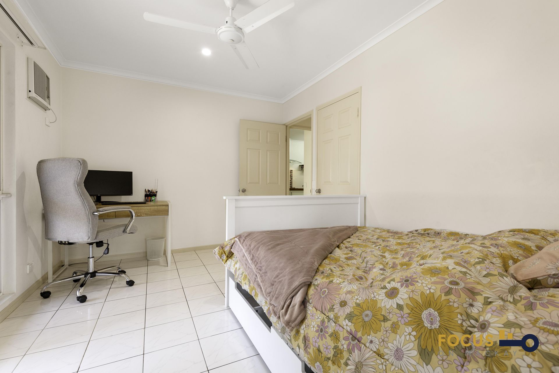 14 Outlook Crescent, Mount Pleasant