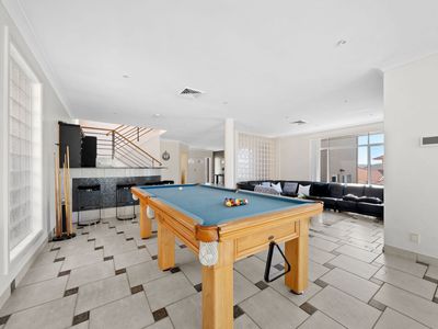 6 Bishop Close, Green Valley